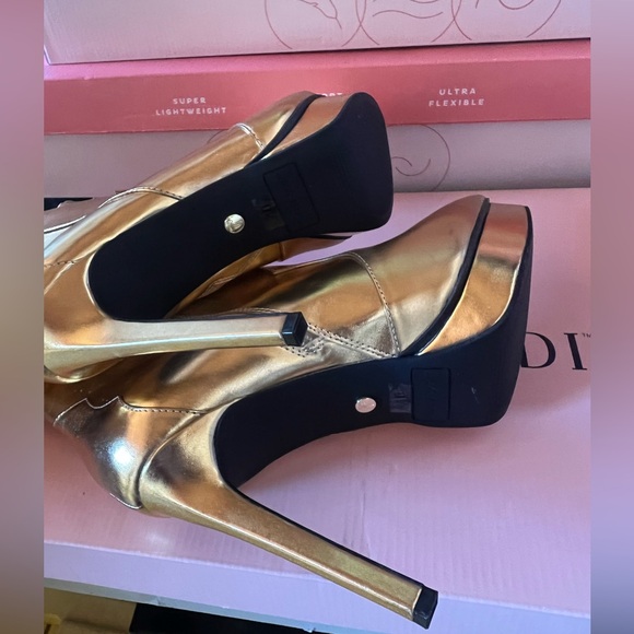 Thalia Sodi Womens Trixi Platform Stiletto Gold Matte 10M - Picture 9 of 9